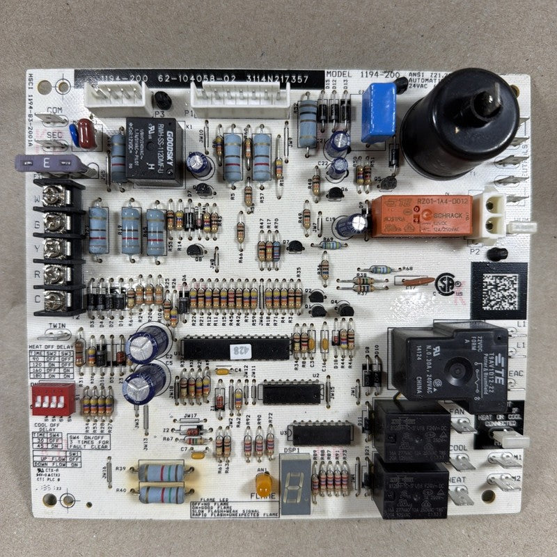 Furnace Control Circuit Board 62-104058-02 1194-83-2001A RHEEM (G23 ...